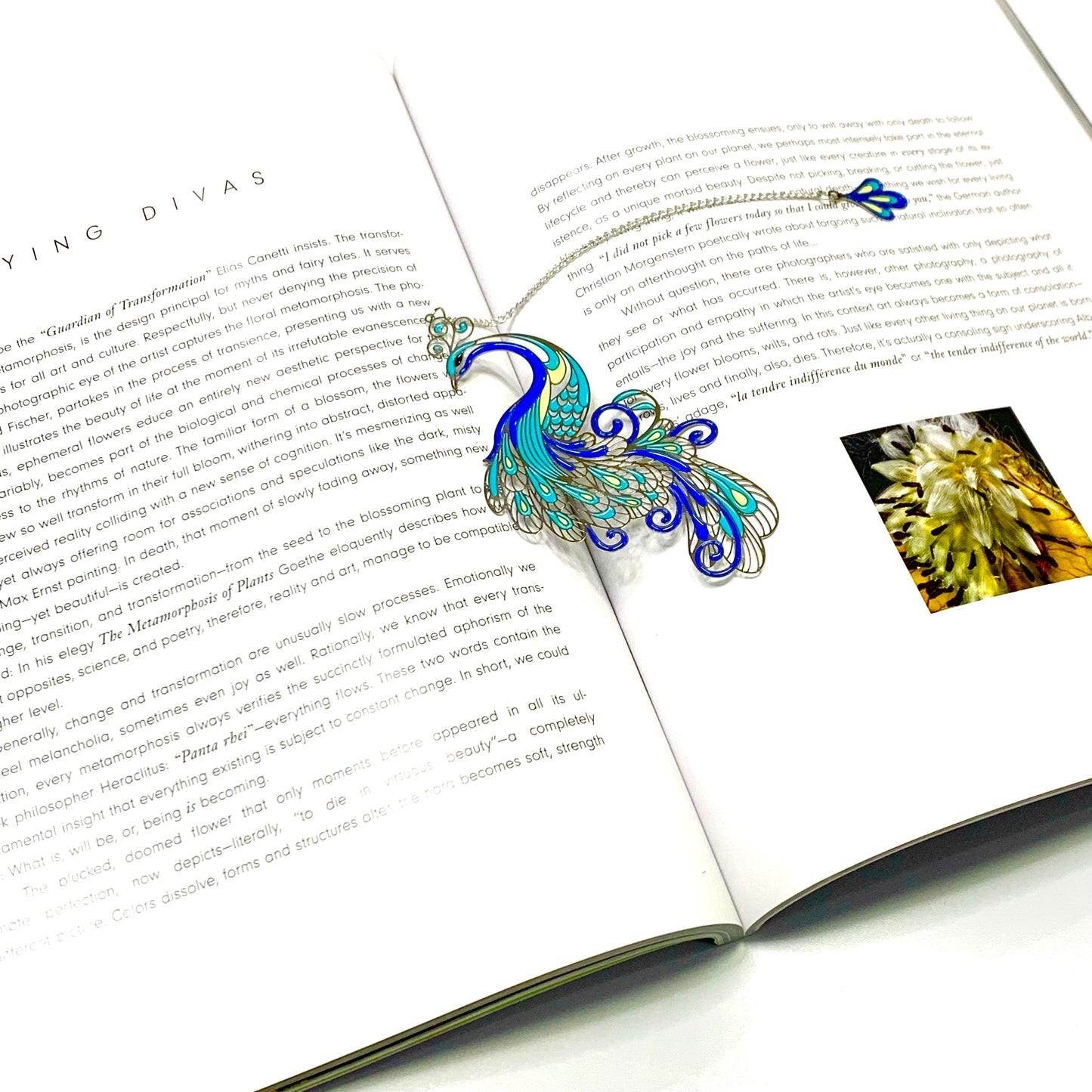 Zllada Colorful Peacock Stainless Steel Hollow Bookmark